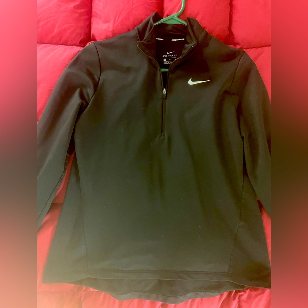 Black Nike dri-fit top